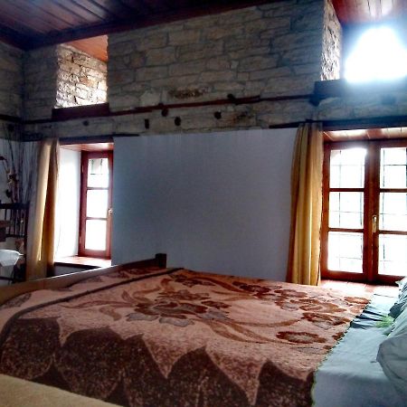 Ruols guesthouse Gjirokastër Eksteriør billede