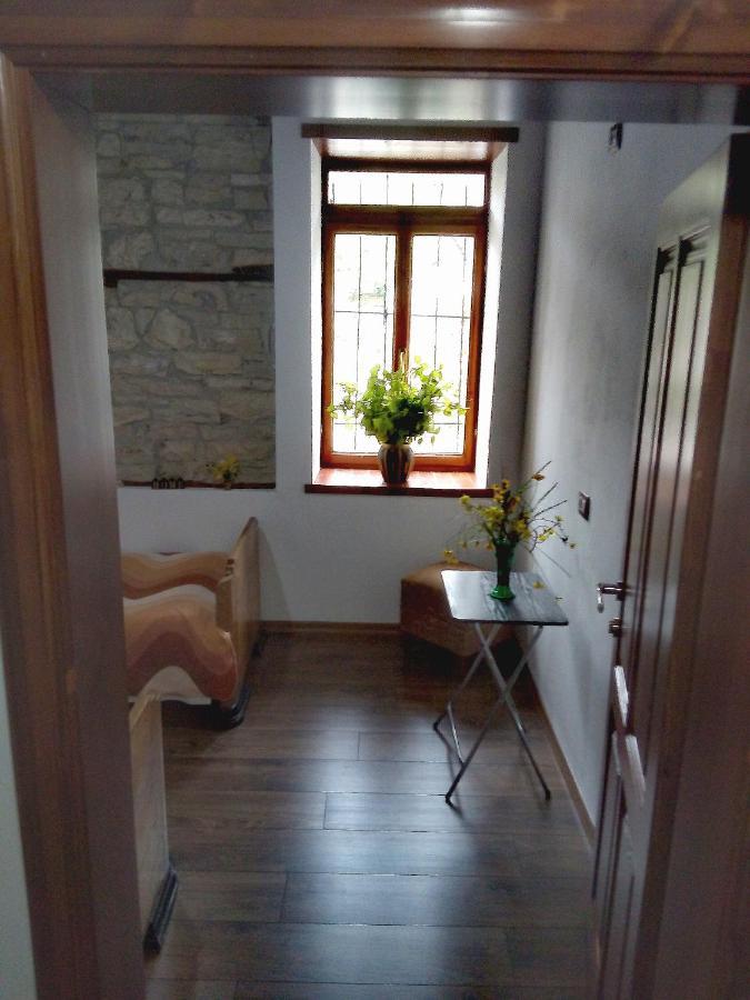 Ruols guesthouse Gjirokastër Eksteriør billede